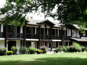 Auberge des Pins - Teritoria