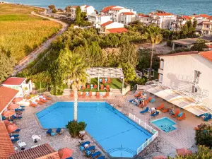 Hydrele Beach Hotel & Village