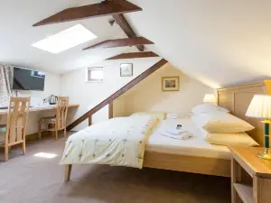 Oakwood Bed and Breakfast Heathrow