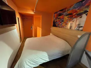 Egg Hôtel Sarcelles