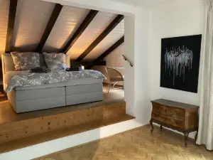 Spacious vacation apartment on Lake Starnberg