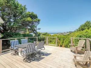 Beach Pines Bungalow by AvantStay