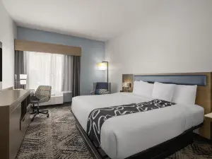 La Quinta Inn & Suites by Wyndham Savannah Airport - Pooler