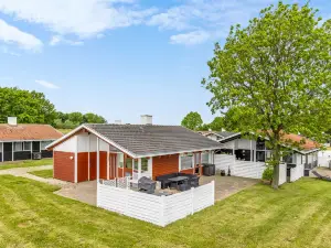 "Ditte" - 300m from the Sea