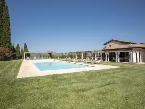 Guadalupe Tuscany Resort