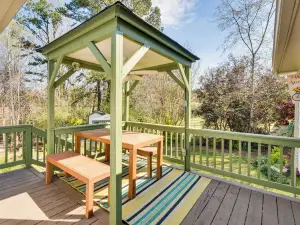 Bike, Hike & Unwind at Doodle Trailside Retreat