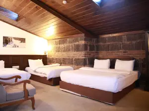Cheltikov Hotel