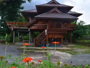 Maewin Terrace