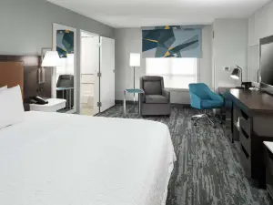 Hampton Inn & Suites Memphis at Beale Street