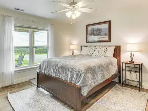 Peaceful Missouri Getaway w/ Valley View & Patio!