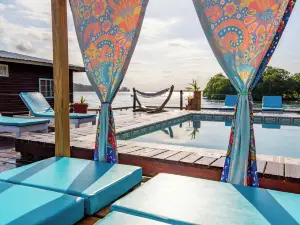 Coral Wing Casitas