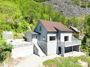 Unique House on the Fjord Near Preikestolen