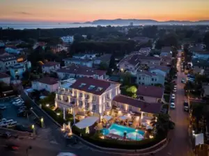 Hotel Luna