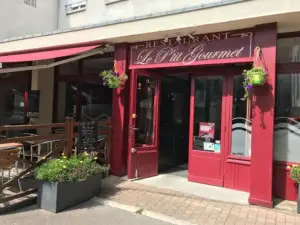 杜森特酒店 - 雷普提特美食餐廳