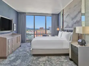 The Ritz-Carlton, Portland