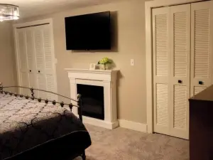 The Wamsley House 9 miles from Culver Academy