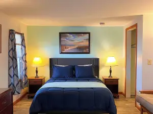 Blue Jay Motel