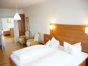 Hotel Roter Ochsen Lauchheim - 호텔 로터 옥센 라우히임