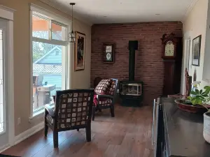 Cranberry Moon Inn