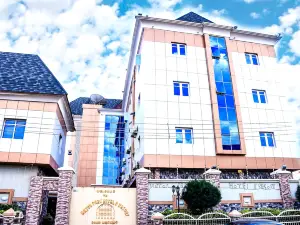 Milton Park Hotel & Resort