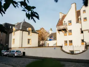 The Pavilion at Lamb's House