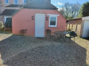 西伯里美麗的獨立小屋