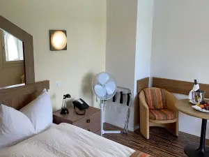 Tresa Bay Hotel - Lake Lugano