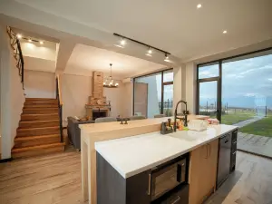 Luxury Villas in Alazani Valley Residence