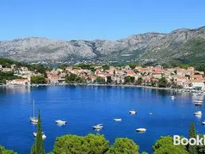 Apartment Mistral - Cosy Apartment with Sea View