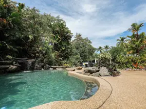 Daintree Beach Resort