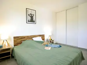 House 80M² heated private pool
