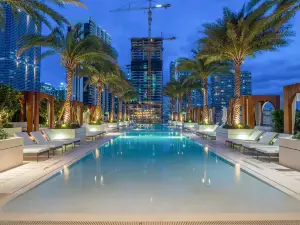 Suites at SLS Lux Brickell Managed by CE