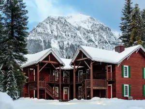 Paradise Lodge and Bungalows