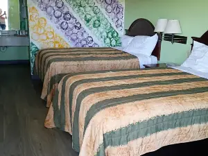 Nola Inn