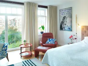 Five Rooms