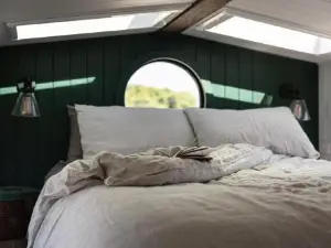 Folktales Rest - Tiny House Unique Stay