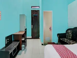 Hotel O Wisma Cendana Syariah Near Pasar Flamboyan