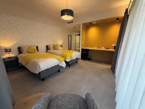 Le Fourquet Blaugies Hotel & Restaurant