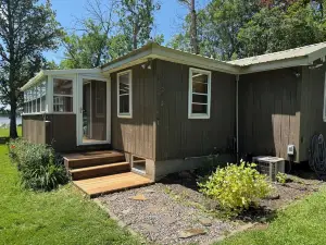 Classically Charming, Quiet Lakeside Cabin Less Than 2 Hours from the Cities