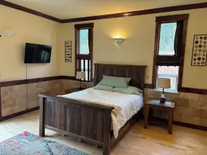 Kasilof River Getaway