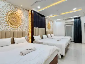 โรงแรม โอม มังคลัม พาเลซ