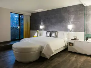 Renaissance New York Times Square Hotel