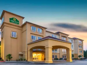 La Quinta Inn & Suites by Wyndham Atlanta-Union City