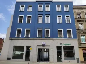 H33 Apartamenty