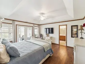 Tranquil 3 bedroom home in South Pryor AC,Wifi