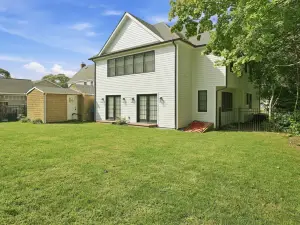 Enjoy Quiet Nights With A Fireplace In Bellport 3 Bedroom Home