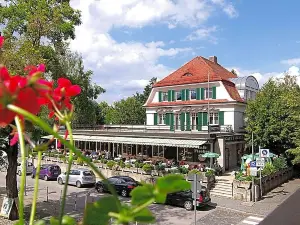 Appartment-Hotel-Hölzl