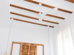 Gomez Rooms