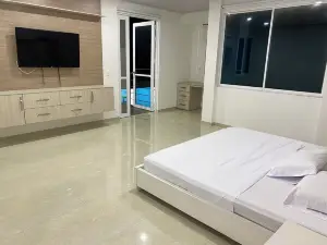 Cottage in Restrepo-Meta with Private Pool