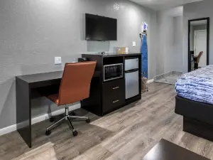 Copper Manor Motel
